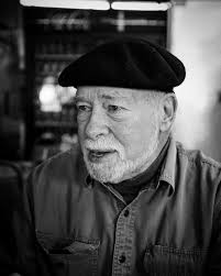 In July 1968, eight months after Love's third album Forever Changes, Arthur  Lee disbanded the original line-up, before regrouping with a completely new  troupe of musicians. Influenced by his recording sessions with