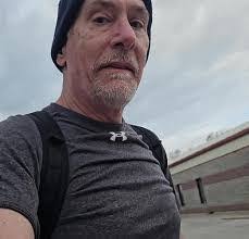 Eric Bilbrey's Instagram, Twitter & Facebook