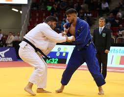 Beide fahrzeuge waren am donnerstag, 22. Funfte Platze Fur Samira Bouizgarne Und Johannes Frey Deutscher Judo Bund