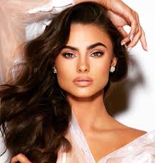 Miss Georgia USA 2020 Alyssa Beasley Official headshot is stunning !! She  is a very sharp lady and a wonderful person to know. It's with great  pleasure to prepare Alyssa's swimsuit prep