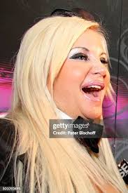 98 昆明外围（外围模特）微信电话¹⁵¹⁻¹¹⁹⁷⁻⁰³⁹¹真实外围现金优先说不收现金的都是骗子！Lntorlnt Stock Photos,  High-Res Pictures, and Images