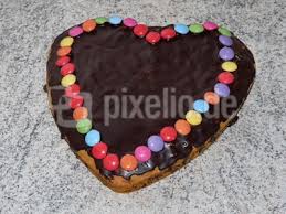 Den leckeren kuchen im glas können sie in verschiedenen geschmacksrichtungen bestellen. Kostenloses Foto Kuchen Herz Pixelio De