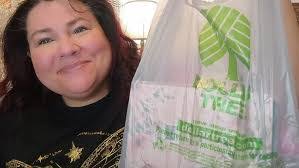 Teri Edmonds's Instagram, Twitter & Facebook