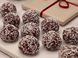Easy Chocolate And Condensed Milk Truffles Recipe Truffle Recipe Easy Chocolate Truffles Easy Condensed Milk Recipes Easy