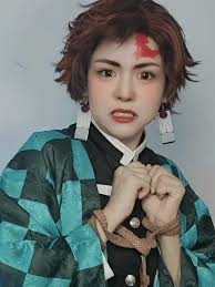 Demon Mika Asiendo El Mini