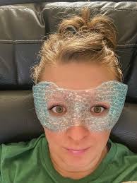 How's your day looking? Snap a quick photo and post it below