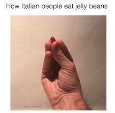 Meme about hand, italian, italy, picture related to italians, write, meme and hand, and belongs to categories life situations, memes, places, silly, trolling, etc. 32 Italian Memes That Will Make You Start Talking With Your Hands