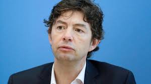 Zumindest bildhaft als räuchermännchen tut der virologe nun aber genau das. Drosten Rauchermann Has Thousands Of Fans Also Abroad Teller Report