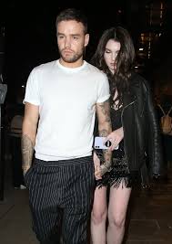 Dieser instagram star wurde am 15. Klammergriff Liam Payne Und Maya Henry Beim Date Abend Promiflash De