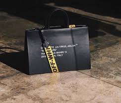 Black And White Bag Images Off White Box Bag In Black Off White Bag Bags Purses And Handbags