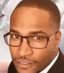 Search Larry Ford Obituaries and Funeral Services