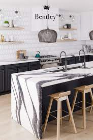 Bentley Is A Striking Choice For Black And White Countertops With Translucent Black And Gray Quartz Kitchen Countertops White Kitchen Decor Countertop Design