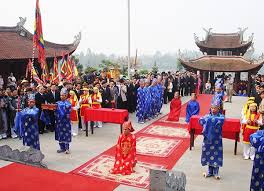 Tín ngưỡng thờ cúng Hùng Vương và một ...