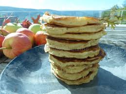 Pancakes Rapides A La Pomme Rapee Recettes Recette Recette Recette Pancakes Rapide Recette Pancakes