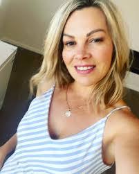 Nancy Reardon's Instagram, Twitter & Facebook