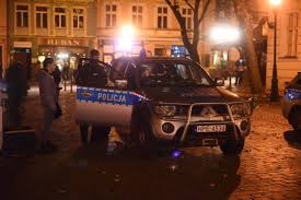 Ciekawe dane policji dotyczące łamania zakazu przemieszczania się. Vpjrmnxrsnlg4m