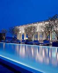 Fascinating Swimming Pool Lights Are Vital For Limitless Swimming Day And Night Time Swimming Pool Lights Pool Lights Pool Water Features