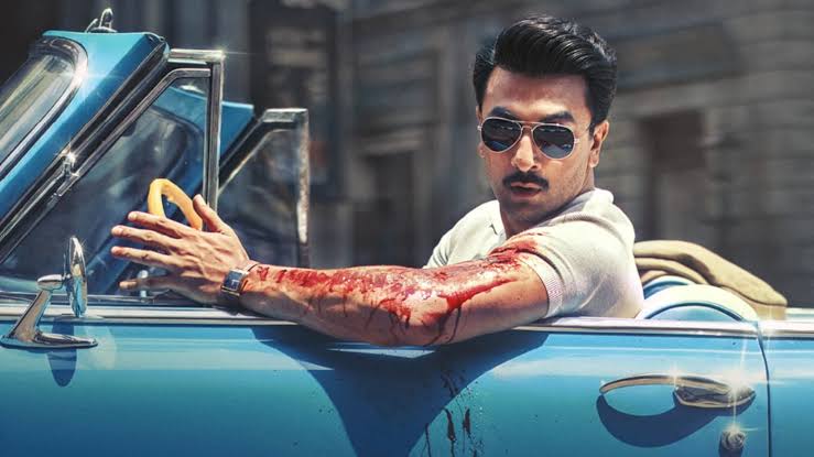 Love & War Poster OUT: Alia Bhatt calls hubby Ranbir Kapoor 'handsome';  Vicky Kaushal gives a shout out to his co-star