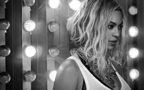 Find best beyonce wallpaper and ideas by device you can select several and have them in all your screens like desktop, phone, tablet, etc. Beyonce Xo Wallpaper Music Wallpaper Better