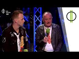 Ferenc feró nagy (born 14 january 1946 in letenye, hungary) is a hungarian rock singer and musician. Nagy Feroval Jonak Lenni Jo Youtube