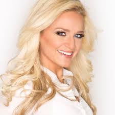 Casey Carnes's Instagram, Twitter & Facebook