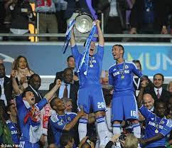 Maybe you would like to learn more about one of these? John Terry Lifts Europa League Trophy In Full Kit Daily Mail Online