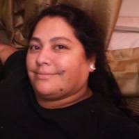 Aura Chacon's Instagram, Twitter & Facebook