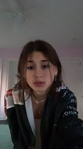 Emily Kropp's Instagram, Twitter & Facebook