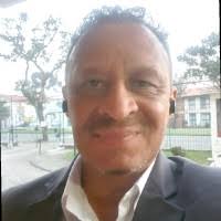 70+ perfis com “Lederman”