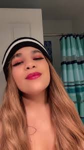 Isabel Adame's Instagram, Twitter & Facebook