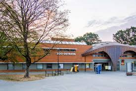Zoologická zahrada ostrava se nachází v ostravské stromovce na území městského obvodu slezská ostrava. Zoo Ostrava