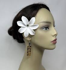 Tropical Tiare Flower. Beautiful Gardenia Hair Pick Flower for Beach  Wedding, Luau, Gift. Perfect for Girls of All Ages. One Tiare Flower.