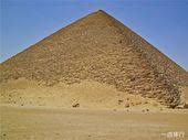 古埃及十大名勝古蹟 吉薩大金字塔花了20年才建成 pyramids of giza cool places to visit egypt
