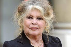 Collection de marie jeanne odile • dernière mise à jour il y a 6 jours. Veil Galabru Belmondo Personnalites Agees Preferees Des Francais