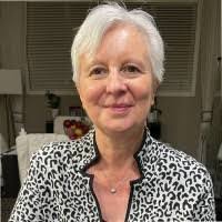 Aileen Maynard's Instagram, Twitter & Facebook