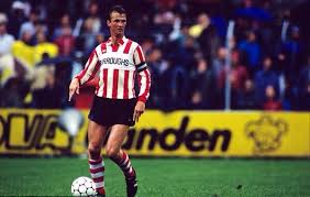 Para muitos, foi a espanha, que teve quatro anos mágicos e três títulos entre 2008 e 2012. Vintagefooty On Twitter Louis Van Gaal Captain Of Sparta Rotterdam Mid 80 S Http T Co Et5io4ushb