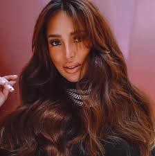 Erika Padilla's Instagram, Twitter & Facebook