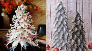 Rak berbentuk pohon natal ini sangat unik sehingga anda tidak perlu menyimpan anda bisa memanfaatkan ranting pohon yang sering tidak terpakai dari limah industri mebel., ranting pohon seperti ranti kayu jati sangat sayang. 5 Inspirasi Pohon Natal Murah Untuk Hari Raya Natal 2018 Mulai Dari Ranting Sampai Kertas Tribun Jatim