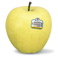 645 golden delicious apples premium high res photos. Golden Delicious Apple Uses There S An Apple For That
