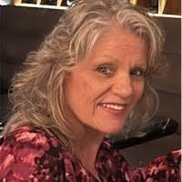 Amy Cousino's Instagram, Twitter & Facebook