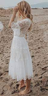 The boho midi dress with sleeves is an ideal piece to wear throughout the year. Chic Bridal Dresses Styles Silhouettes Civil Wedding Dresses Bridal Dresses Chic Bridal Dress