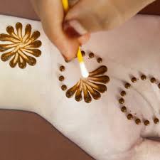 Circular mehndi design for hands. Mehndi Planet Easy Gol Tikki Mehndi Facebook