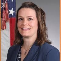 Carrie Knox's Instagram, Twitter & Facebook