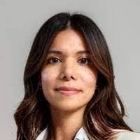 Stephanie Chalk's Instagram, Twitter & Facebook