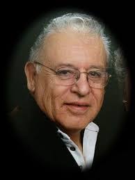 Benjamin Hoyer's Instagram, Twitter & Facebook