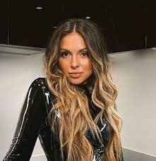 Аркадий лайкин & потап и настя каменских баста верка сердючка григорий лепс и тимати нюша джиган rihanna psy gangnam style никита елка dan balan время и стекло дима билан лобода киркоров. Nyusha O Romane S Egorom Kridom Dolgoe Vremya Ne Mogla Prostit Starhit Ru