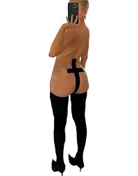 Bianca Censori Topless And Ass Photos - Scandal Planet