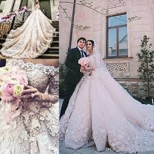 In 2003 he opened his own couture house in dubai offering unique wedding dresses and glamorous evening gowns. Stunning Dubai Arabic Ball Gown Wedding Dresses 2017 Michael Cinco 3d Floral Castle Wedding Gowns For Bridal Party Long Royal Train From Loveweddingmade 434 58 Dhgate Com