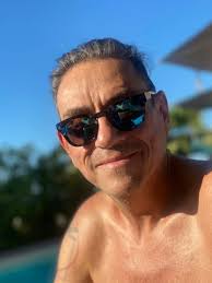 Frank Holliday (@frank.holliday) • Instagram photos and videos