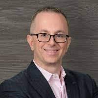 Aaron Riebe's Instagram, Twitter & Facebook